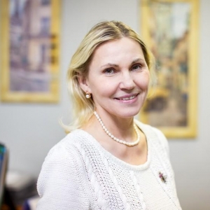 Директор социальных программ по ветеранским организациям Жукова Галина Николаевна