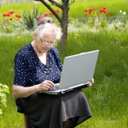 Как повысить цифровую грамотность пожилых людей